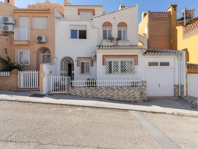 Chalet en venta en Comarca de la Vega de Granada, Andalucía