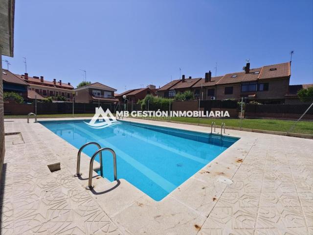 Villa en venta en Humanes De Madrid