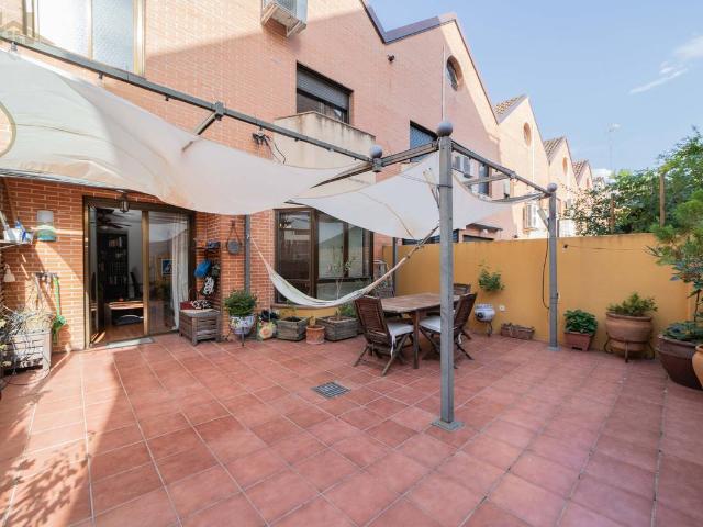 Chalet en venta en Villanueva Del Pardillo, Madrid