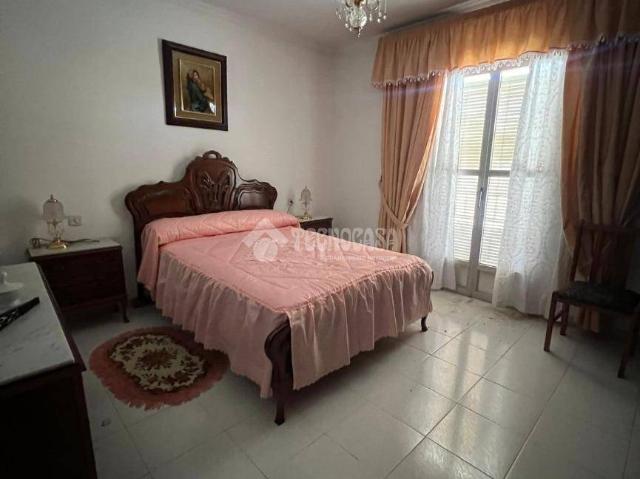 Chalet en venta en Ibros, Jaén