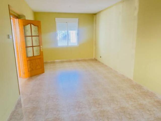 Chalet en venta en Iniesta, Cuenca
