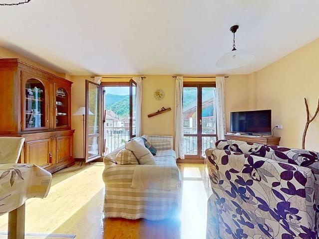 Chalet en venta en Pirinioak, Navarra