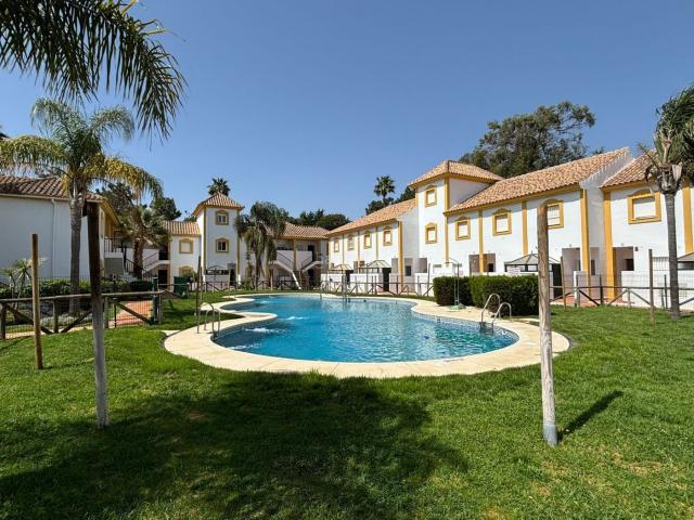 Chalet en venta en La Antilla, Costa Occidental