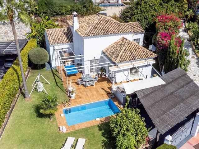Chalet en venta en Sierra de las Nieves, Andalucía