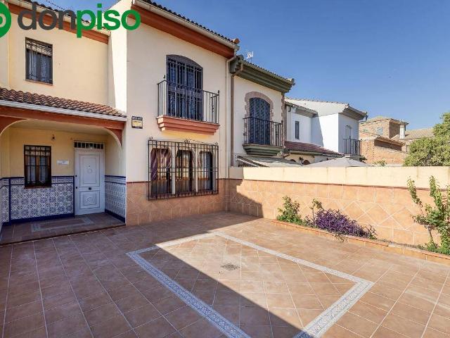 Villa en venta en Iznalloz, Casas Nuevas