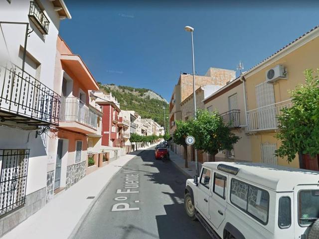 Chalet en venta en Jamilena