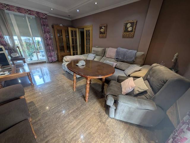Chalet en venta en Zona 2 (Centro y San Francisco), Lucena