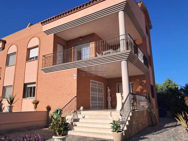 Chalet en venta en la Llosa, Baix Camp