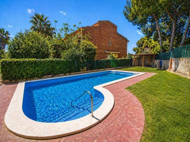 Chalet en venta en la Llosa, Baix Camp