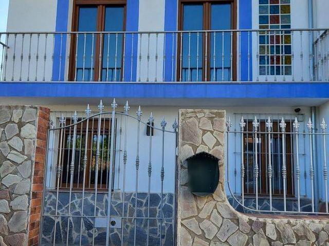 Chalet en venta en Jimena de la Frontera