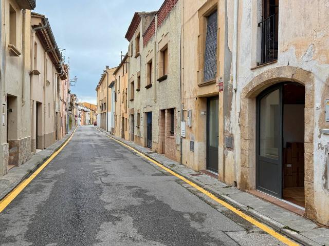 Villa en venta en La Bisbal D'empordà