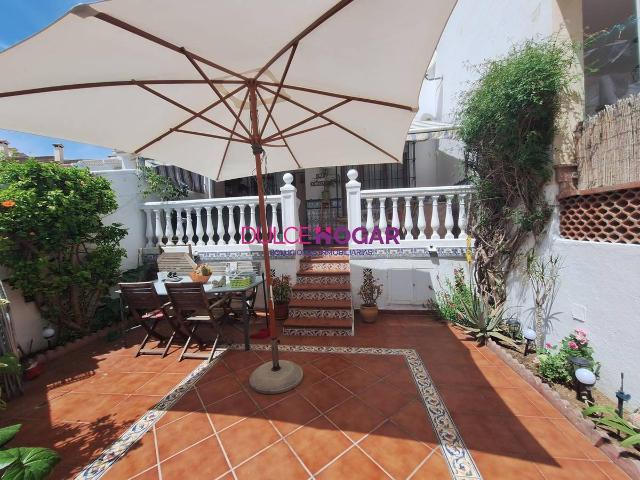 Chalet en venta en Rincón De La Victoria, Málaga