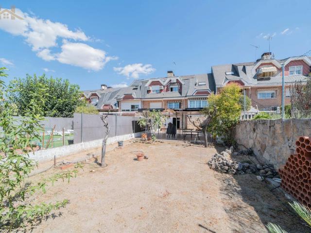 Chalet en venta en Arroyomolinos, Madrid