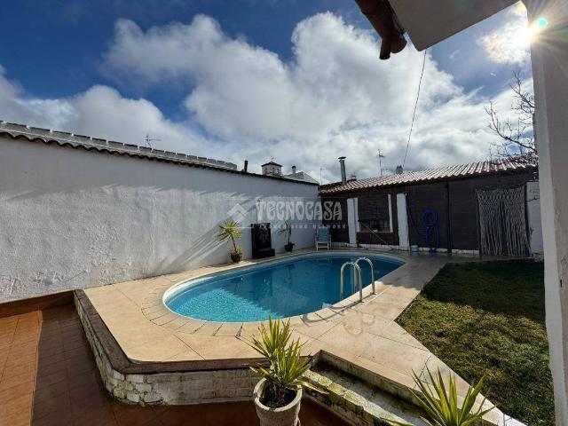 Chalet en venta en La Carolina, Jaén