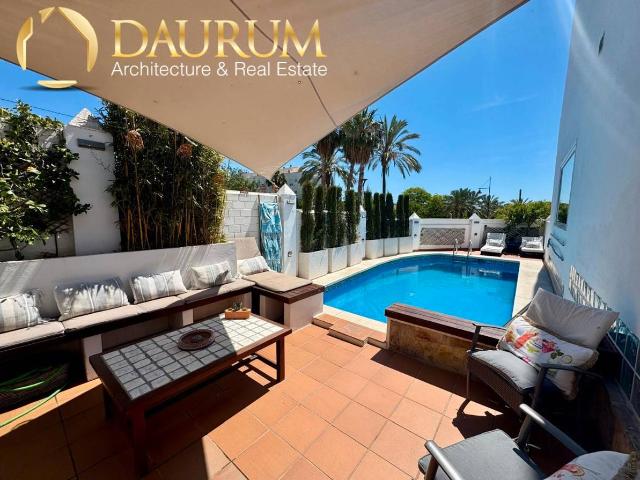 Villa en venta en Torremolinos