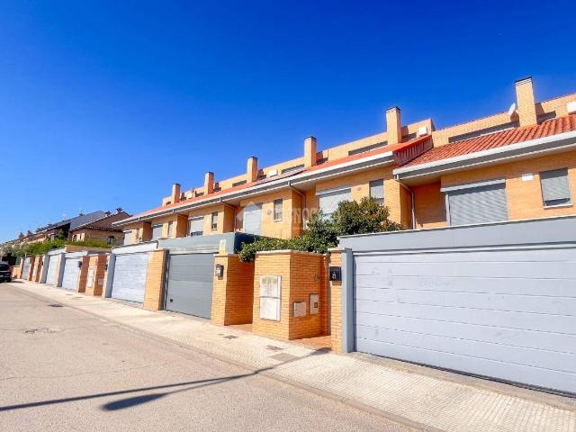 Chalet en venta en Casco Antiguo, Navalcarnero