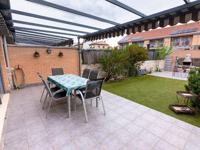Chalet en venta en Casco Antiguo, Navalcarnero