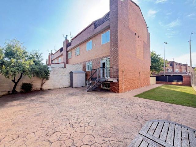 Chalet en venta en Distrito I, Alcalá De Henares