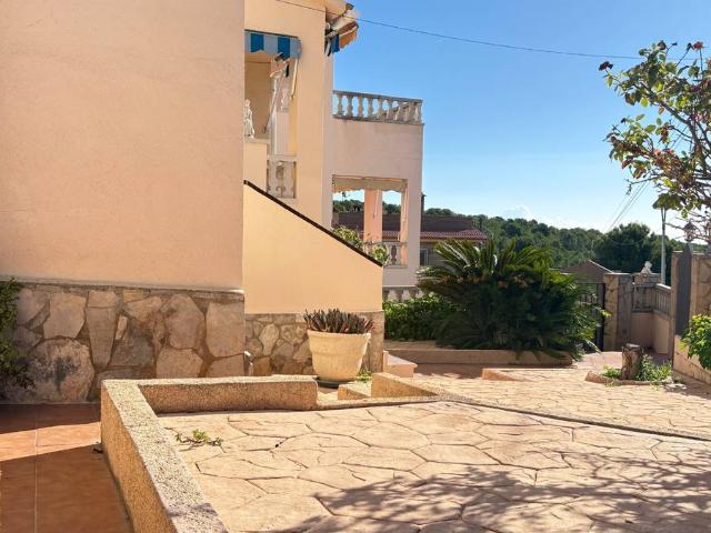 Chalet en venta en el Castell de Montornès, Tarragonès