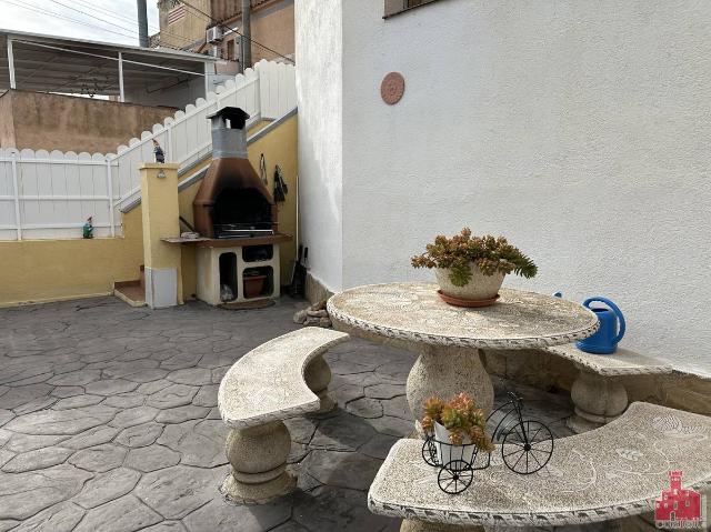 Villa en venta en La Pobla De Montornès