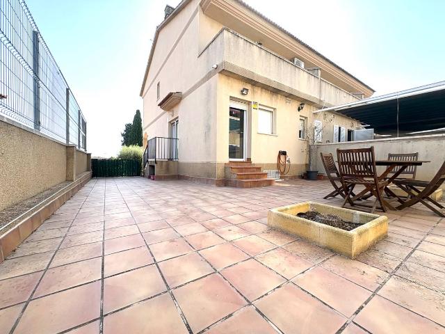 Chalet en venta en el Castell de Montornès, Tarragonès