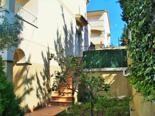 Chalet en venta en el Castell de Montornès, Tarragonès