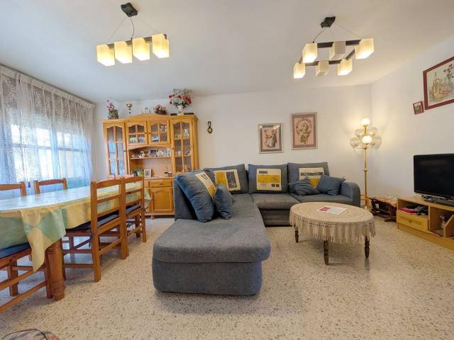 Chalet en venta en La Puebla De Híjar, Aragón