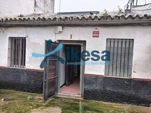Chalet en venta en La Puebla Del Río, Sevilla