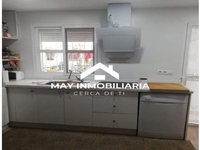Casa en venta en La Puebla Del Río, Andalucía