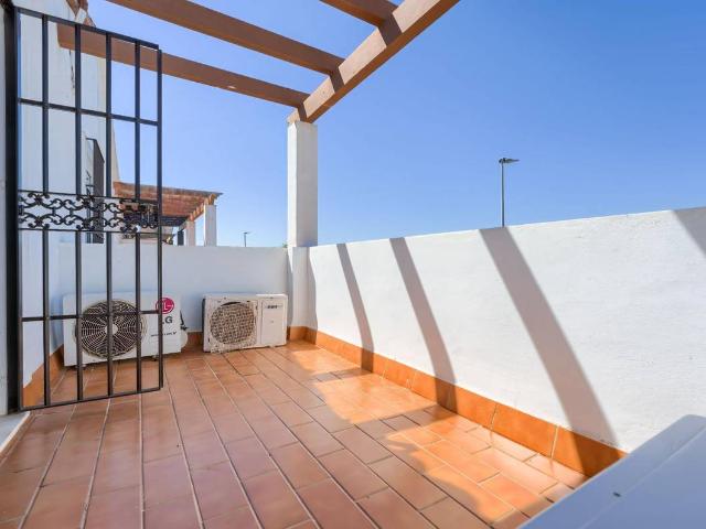 Chalet en venta en La Puebla del Río, Sevilla