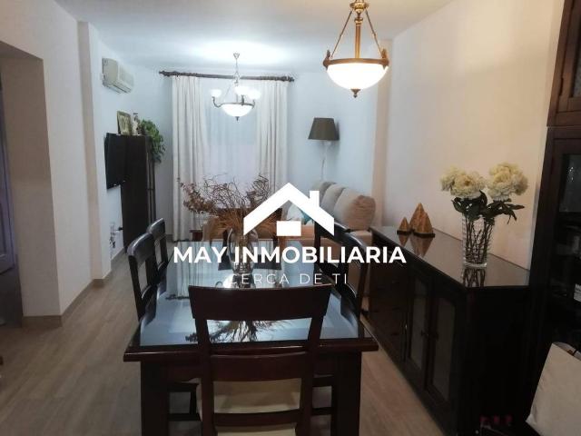 Chalet en venta en La Puebla Del Río, Andalucía