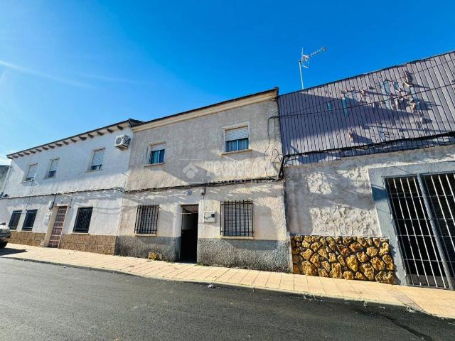 Villa en venta en La Pueblanueva