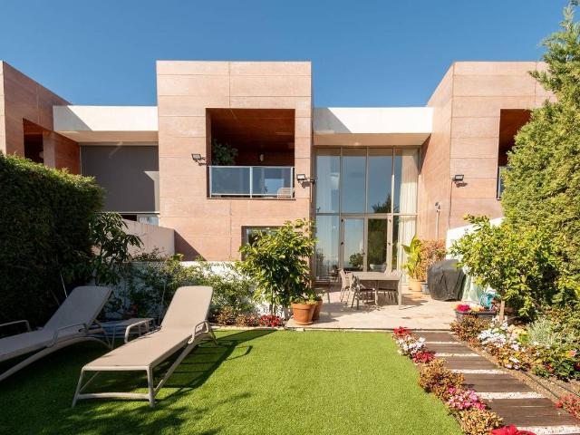Chalet en venta en Benahavís, Málaga