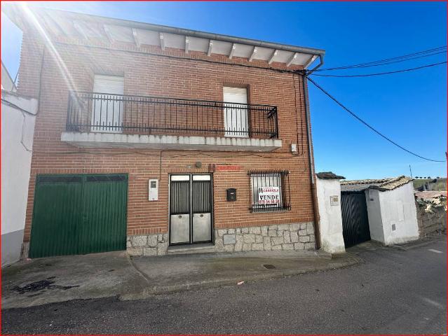 Villa en venta en La Torre De Esteban Hambrán