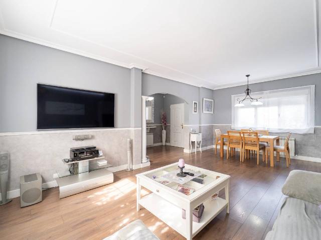 Chalet en venta en La Torre De Esteban Hambrán, Castilla-La Mancha
