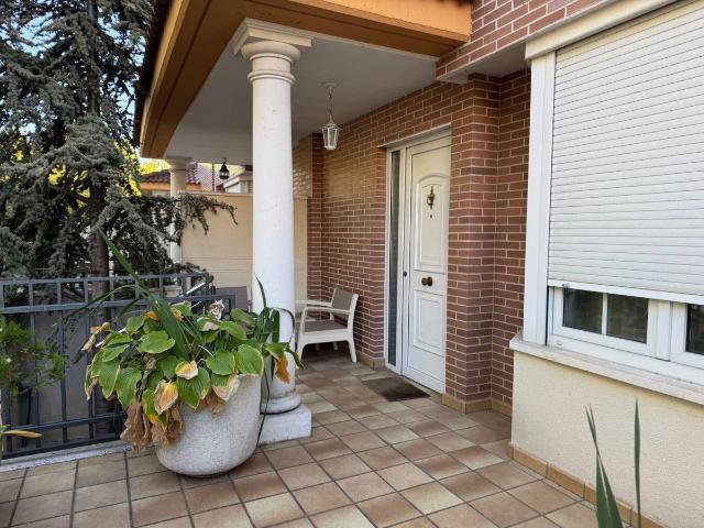 Chalet en venta en Arroyo, Arroyo De La Encomienda