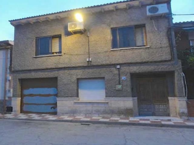 Villa en venta en La Villa De Don Fadrique