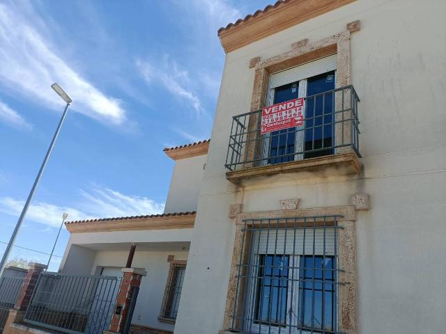 Villa en venta en La Villa De Don Fadrique