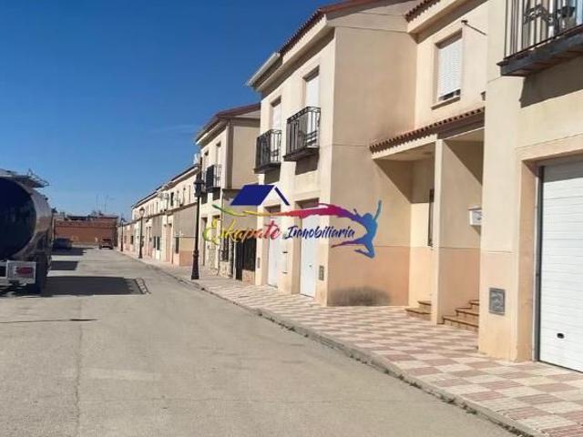 Villa en venta en La Villa De Don Fadrique