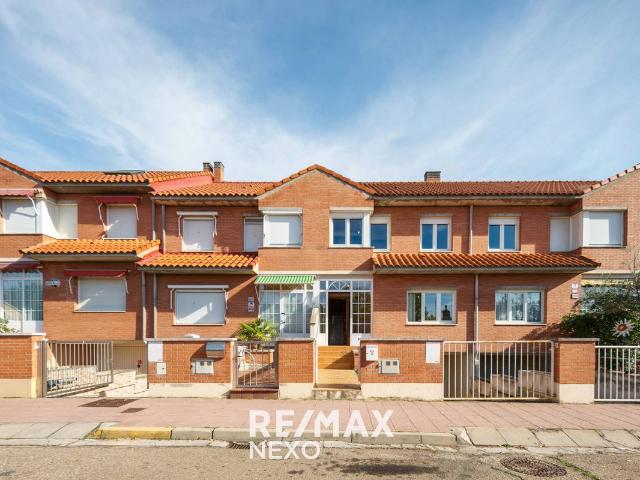 Chalet en venta en Laguna De Duero, Castilla y León