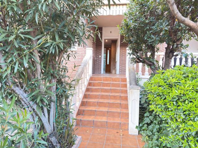 Chalet en venta en Parla, Madrid