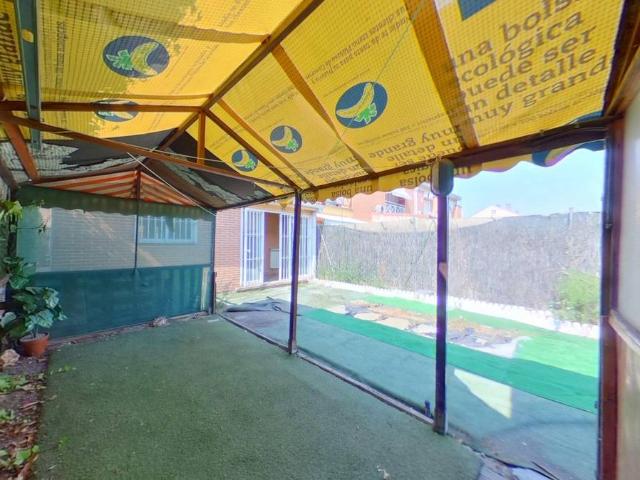 Chalet en venta en Parla, Madrid