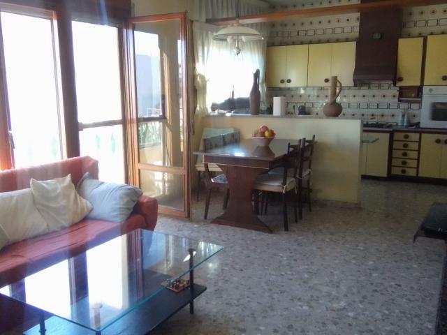 Villa en venta en L'aldea, Barri Hostal