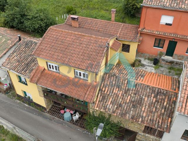 Chalet en venta en Langreo, Asturias