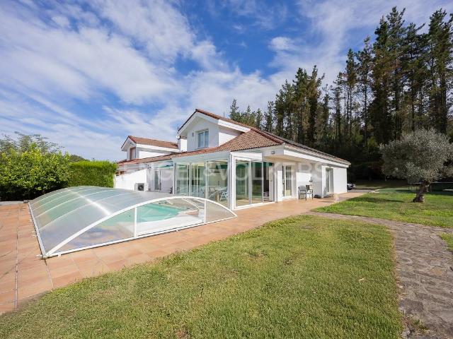 Chalet en venta en Larrabetzu, Guipúzcoa