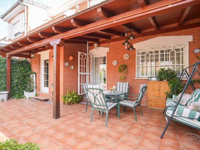 Chalet en venta en Parla, Madrid
