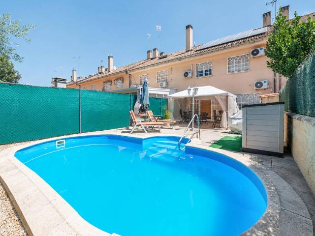 Chalet en venta en Parla, Madrid