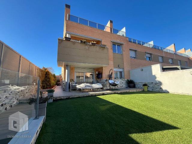 Villa en venta en Arroyomolinos