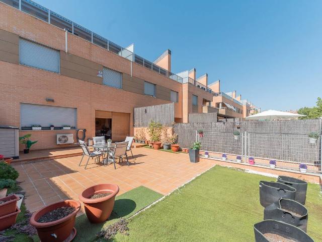 Chalet en venta en Arroyomolinos, Madrid