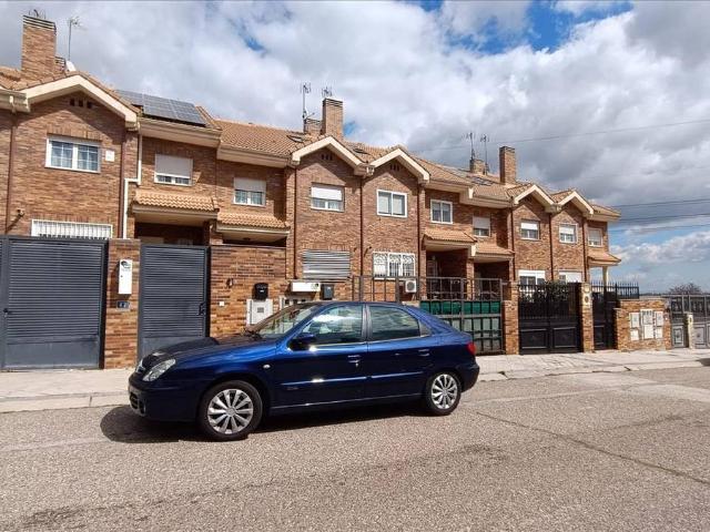 Chalet en venta en Arroyomolinos, Madrid